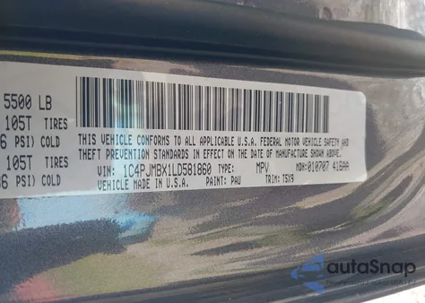 2020 Jeep Cherokee Trailhawk 4X4 z USA, uszkodzony, nr VIN 1C4PJMBX1LD581860